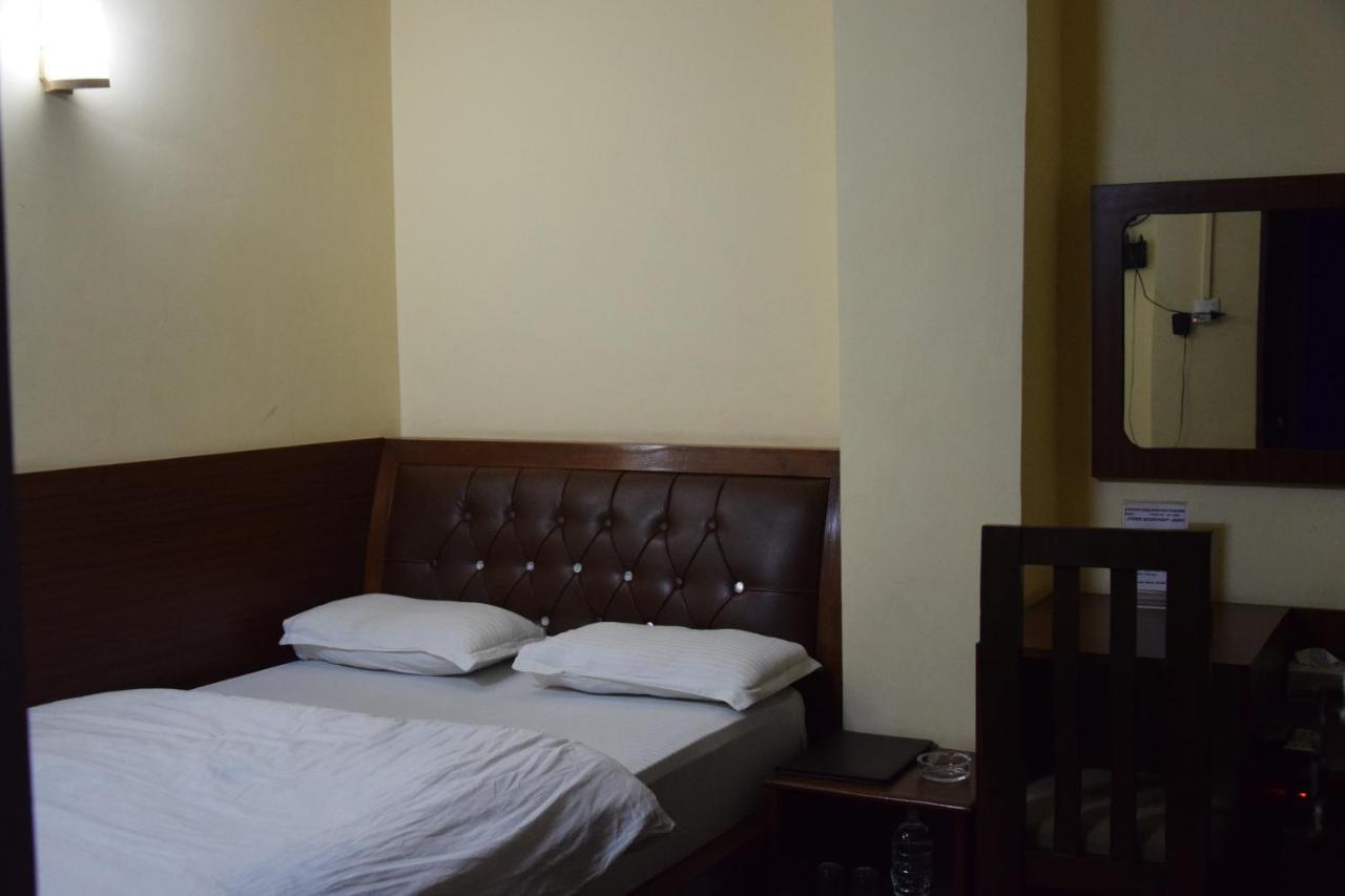 Hotel Siraaj Lalitpur Exterior photo